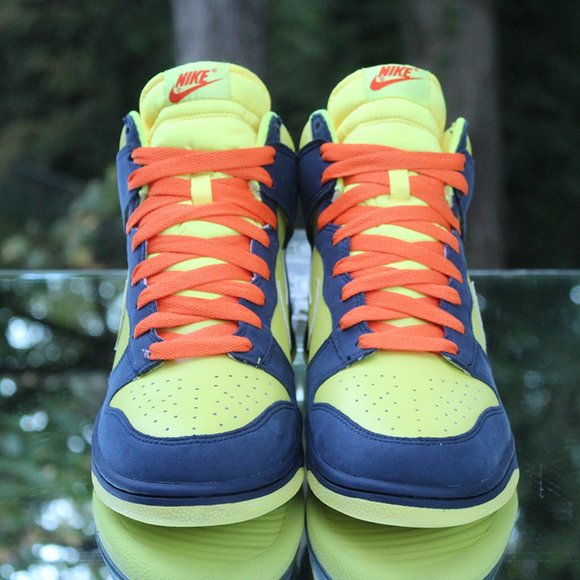 Nike Dunk High The Simpsons 2009 - Picture 13 of 16